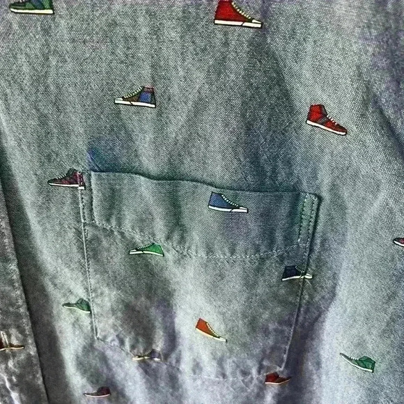 American Eagle Outfitters seriously soft button down, sneakers medium, blue, EUC - Picture 4 of 4